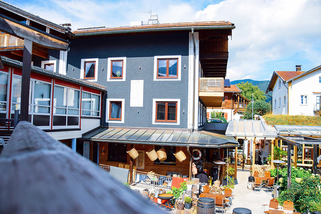 Alpenliebe Doppelzimmer Deluxe Blick vom Balkon